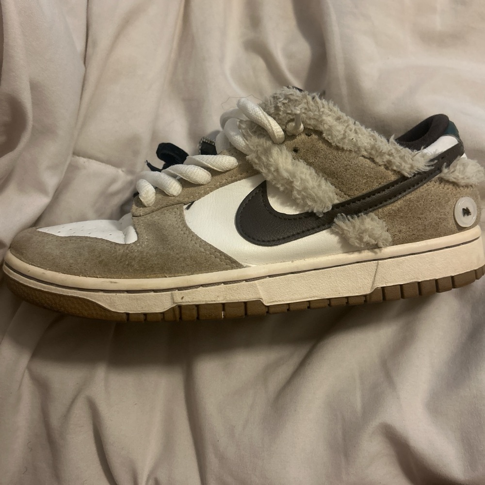 Nike Sneakers with Black and Brown Accents Nike Dunk Low Mink And Jewels W